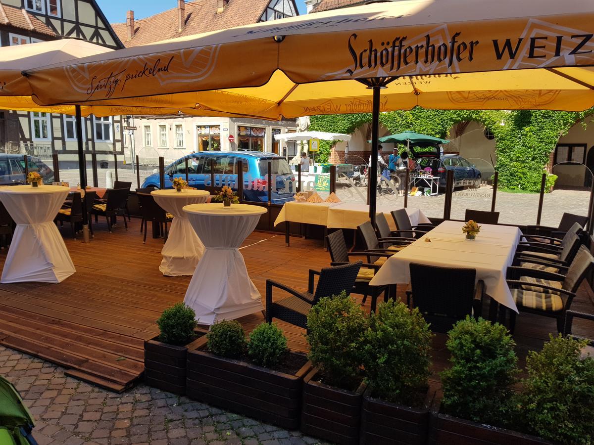 Hotel-Cafe Am Rathaus Gardelegen Exterior photo
